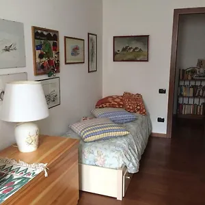 Hébergement de vacances Casa Girasole, Fino Mornasco