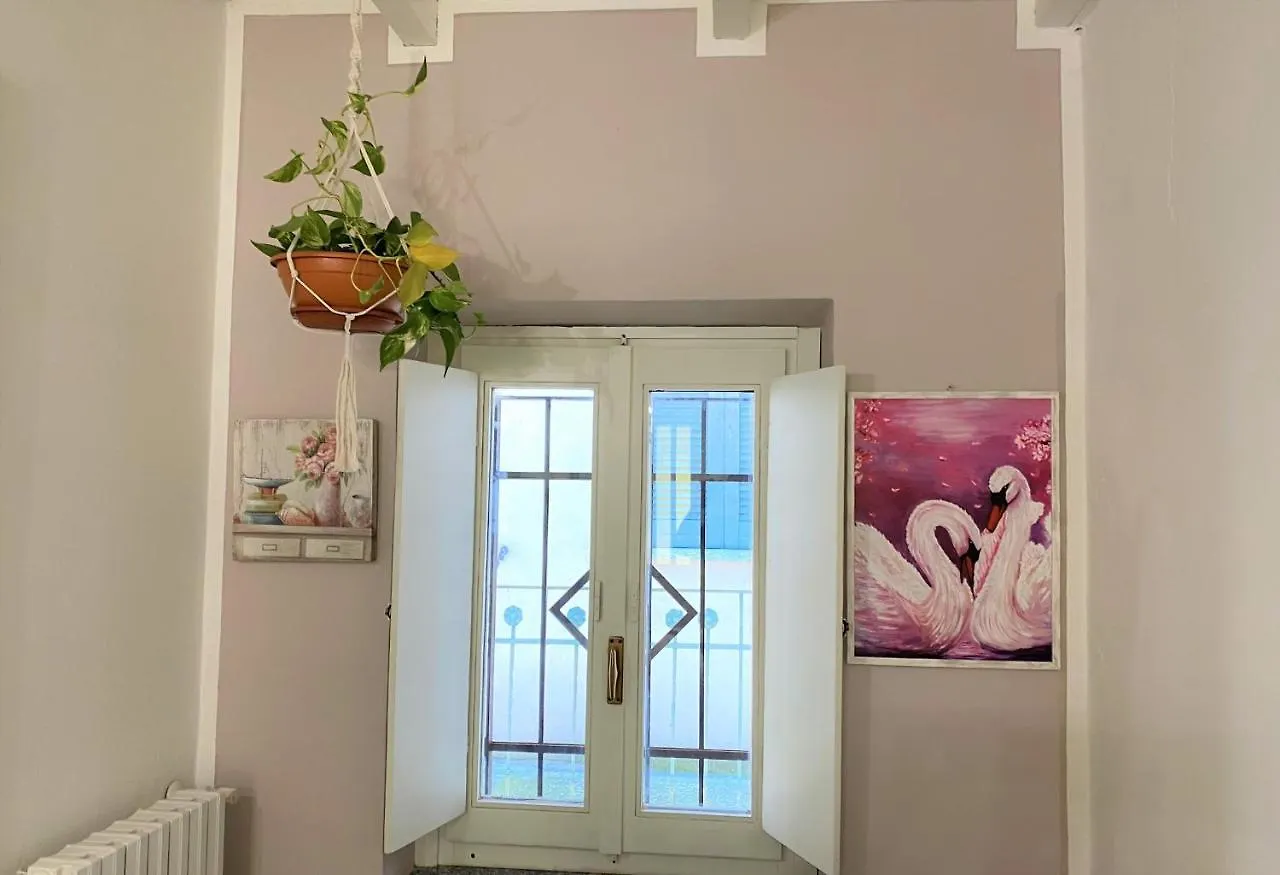 Nicolaus Apartment Sesto Calende Italy