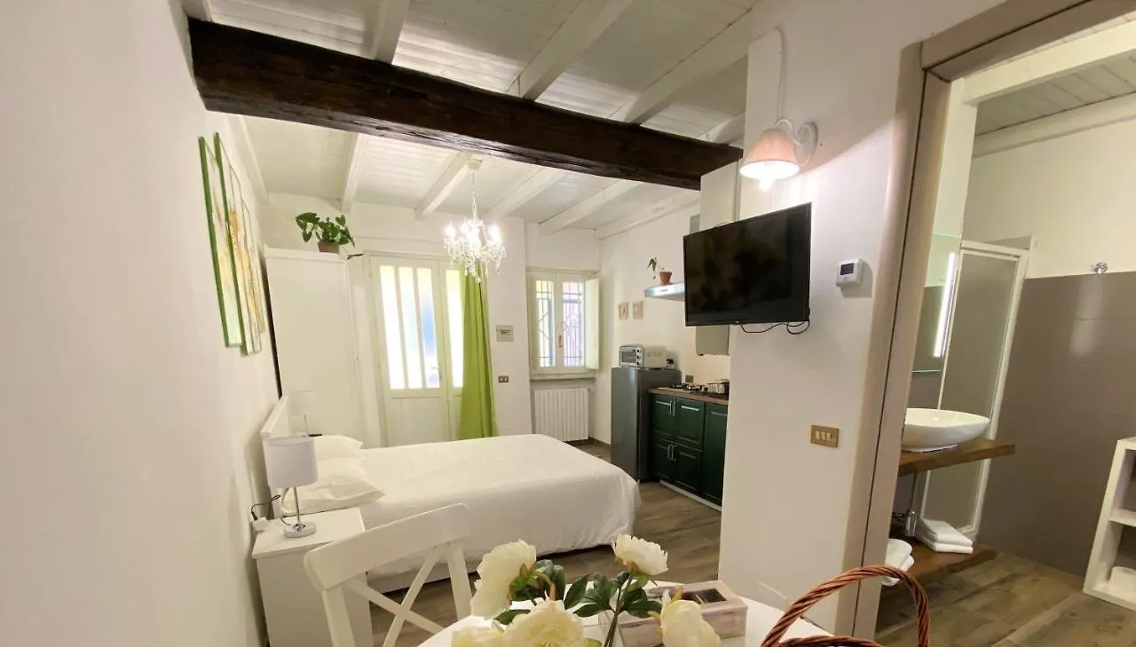 Nicolaus Apartment Sesto Calende Italy