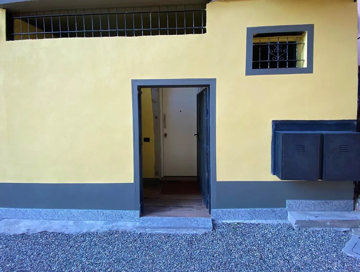 Nicolaus Apartment Sesto Calende