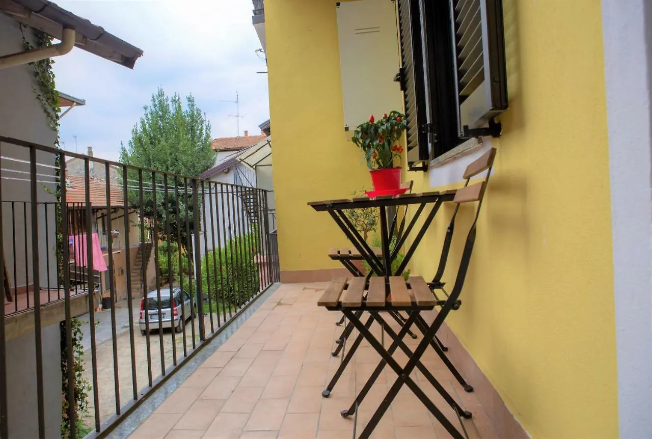 Nicolaus Apartment Sesto Calende Italy